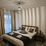 District Cuza 99 Apartment Bucharest