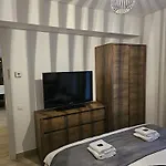 Apartment District Cuza 99 Bucharest