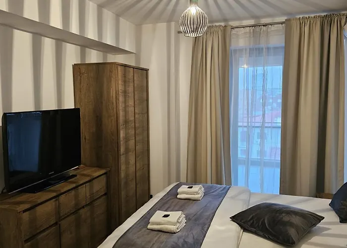 District Cuza 99 דירה *