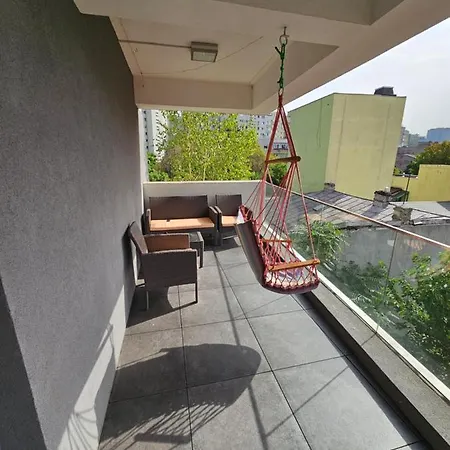 Appartement District Cuza 99 *