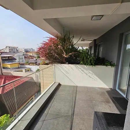 District Cuza 99 * Bukareszt