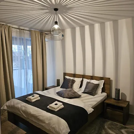 District Cuza 99 Apartamento Bucarest