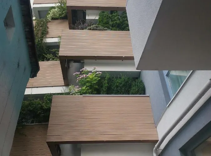 District Cuza 99 Bucarest